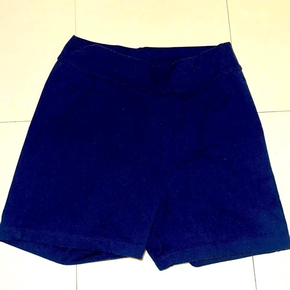 Bellagio navy blue poly/lycra knit exercise shorts. Stretch to fit. Size Small.